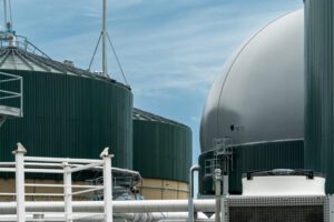 Generate Upcycle’s London, Ontario facility processes up to 225,000 tonnes of organic waste annually and can produce up to 832,000 GJ of renewable natural gas—enough to heat about 9,400 homes. The company has invested more than $175 million in Ontario over the past five years, and the facility supports 22 full-time jobs in London and about 20 more across the province. Generate Upcycle Renewable Natural Gas