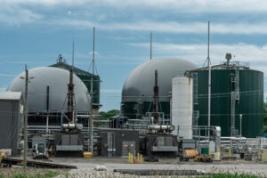Generate Upcycle’s London, Ontario facility processes up to 225,000 tonnes of organic waste annually and can produce up to 832,000 GJ of renewable natural gas—enough to heat about 9,400 homes. The company has invested more than $175 million in Ontario over the past five years, and the facility supports 22 full-time jobs in London and about 20 more across the province. Generate Upcycle Renewable Natural Gas